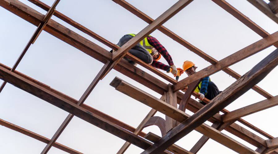 Professional residential roofers in Langley, OK